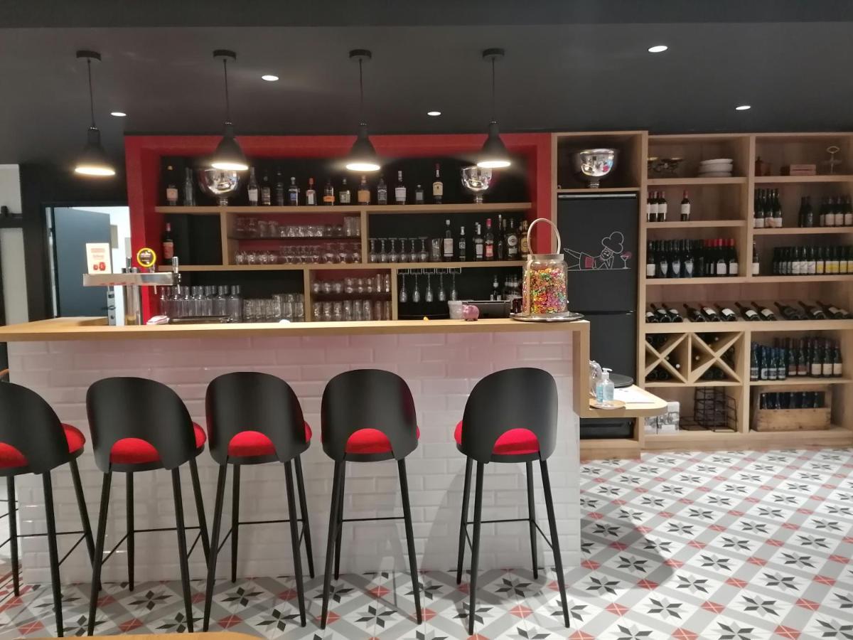 Logis Hotel Angers Sud Zewnętrze zdjęcie