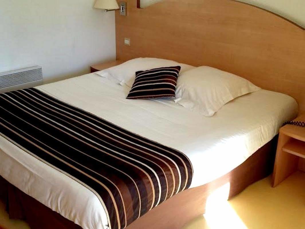 Logis Hotel Angers Sud Zewnętrze zdjęcie
